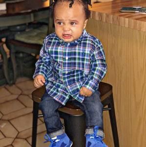 Meet your Posher, Darrail